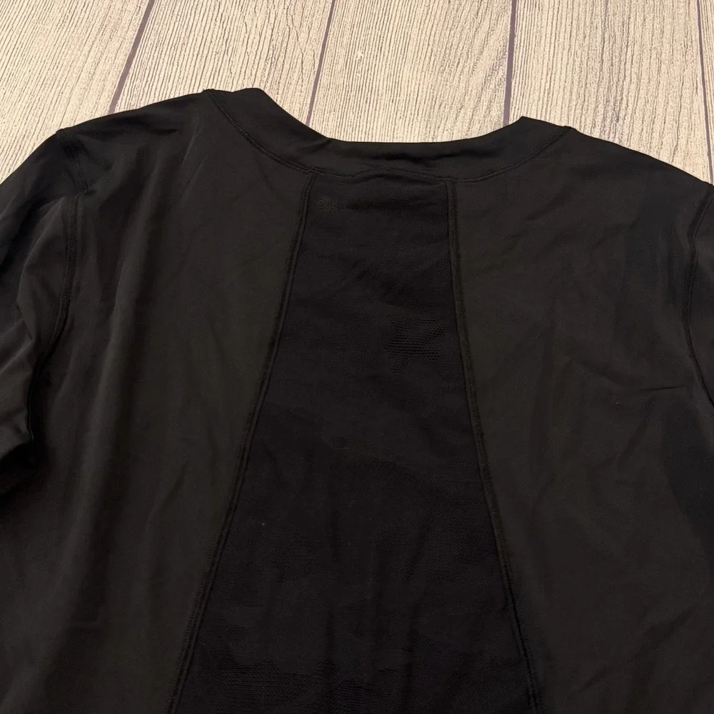 Lululemon Sheer Will Long Sleeve Women's Size 6 Black Mesh Running Shirt Workout